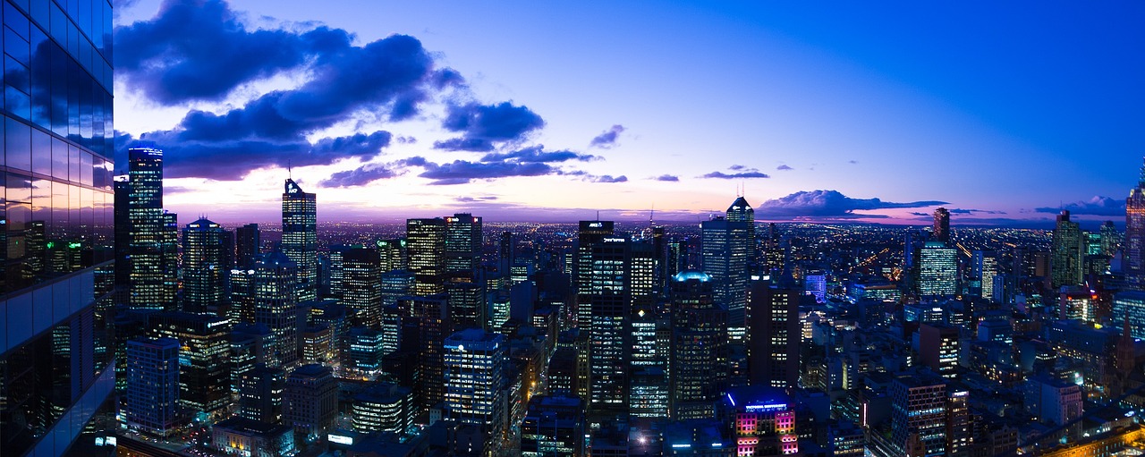Melbourne skyline at night
