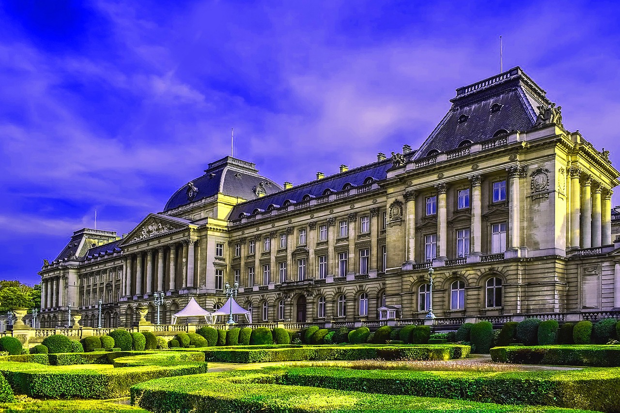 Royal Palace of Brussels exterior