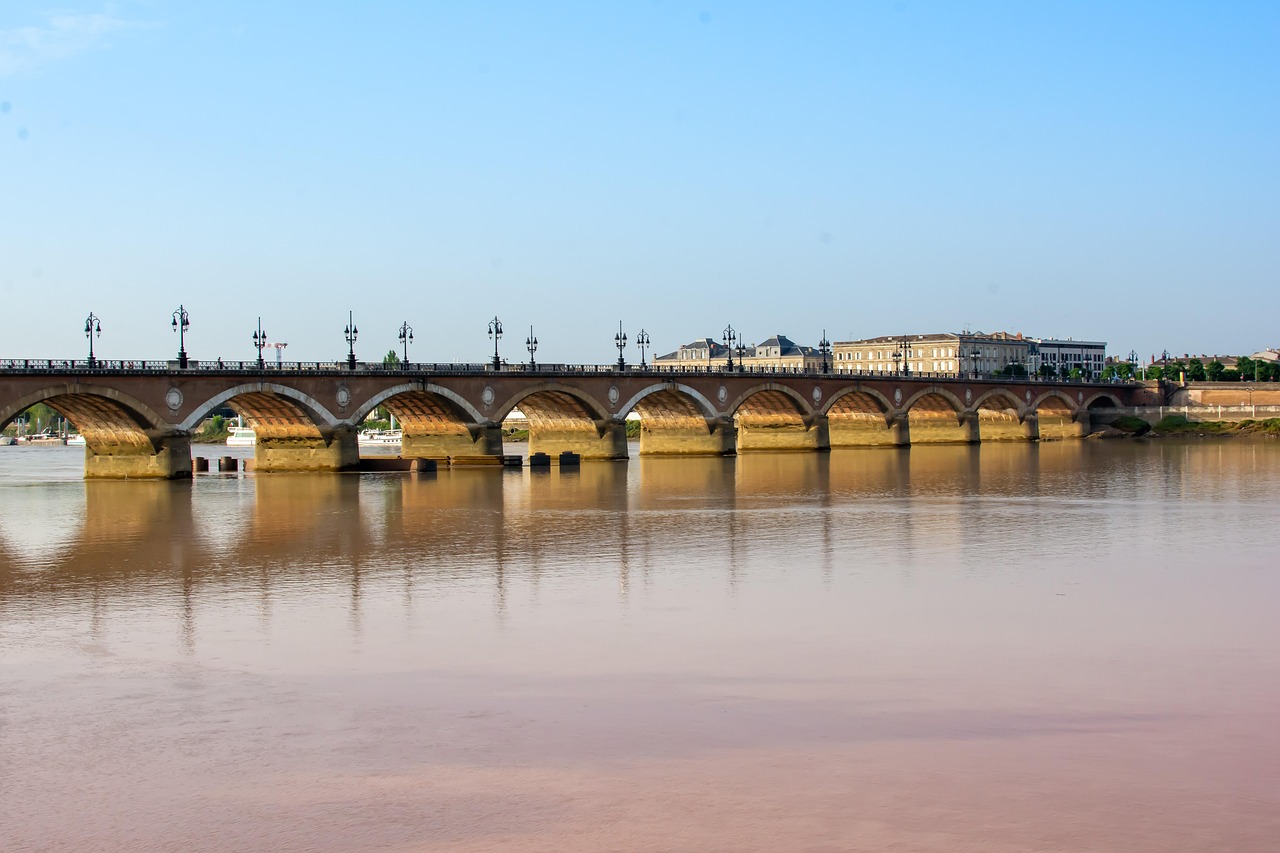 Pont de Pierre stone bridge in Bordeaux