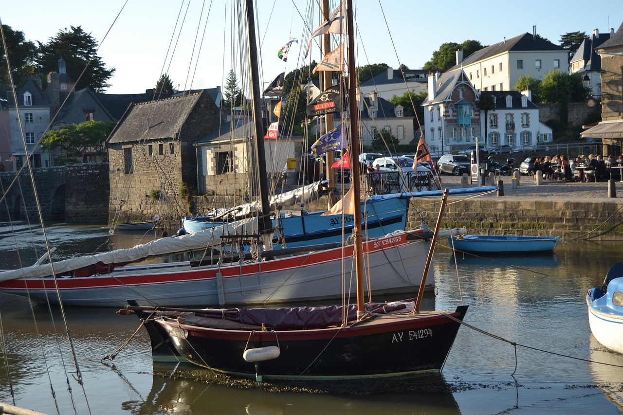 Saint-Goustan harbor in Auray