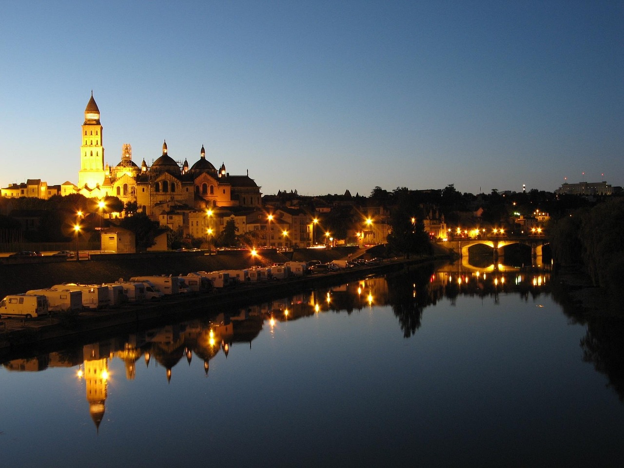 Périgueux Saint-Front Cathedral and old town