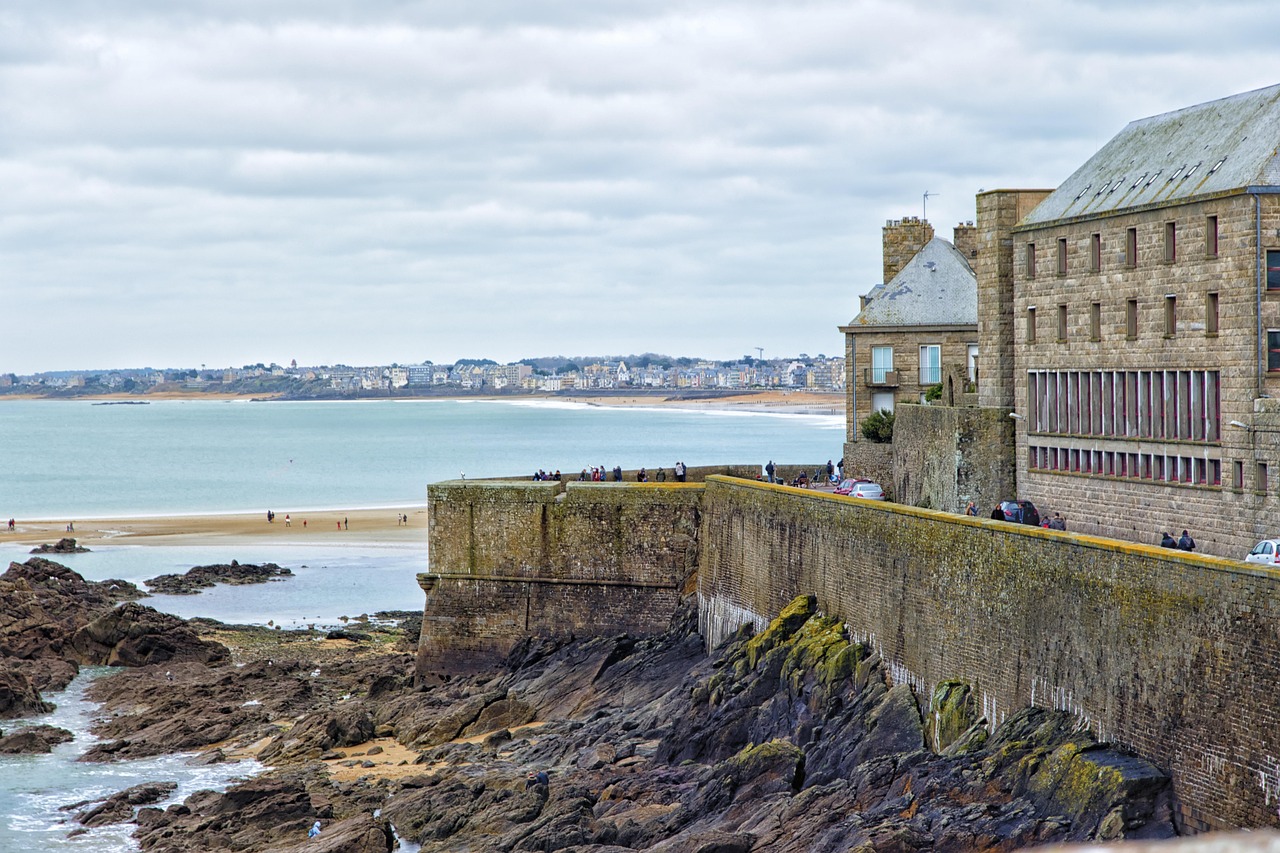 Saint-Malo ramparts overlooking the sea