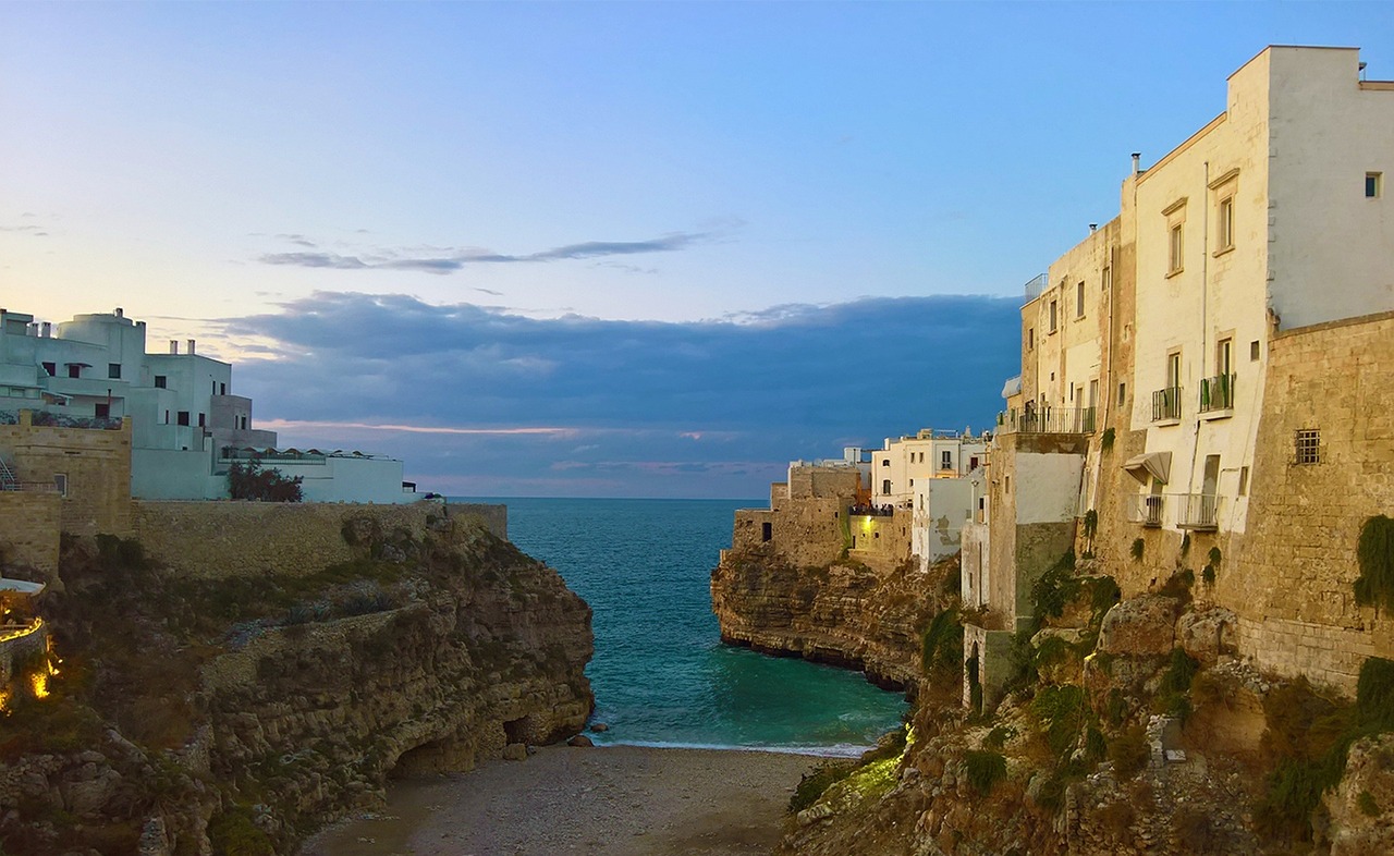 Polignano a Mare Lama Monachile beach