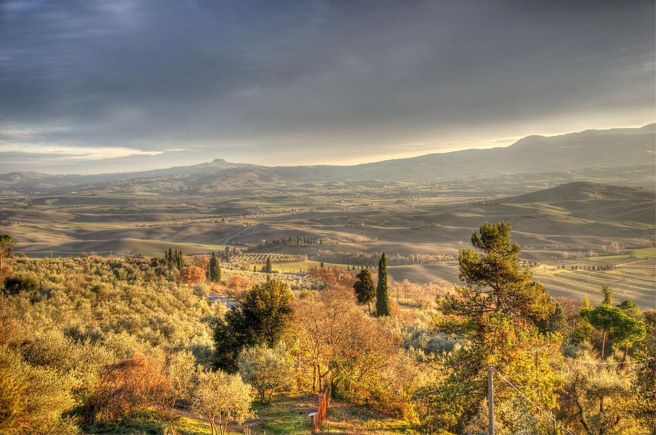 Val d'Orcia rolling hills