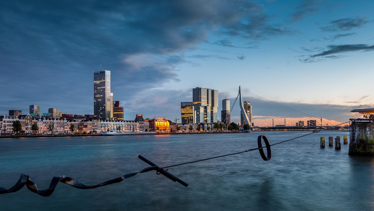 Erasmus Bridge Rotterdam