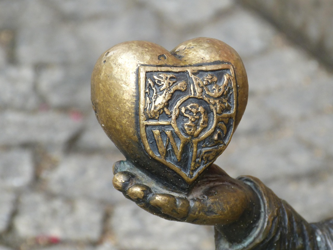 Wroclaw dwarfs statues