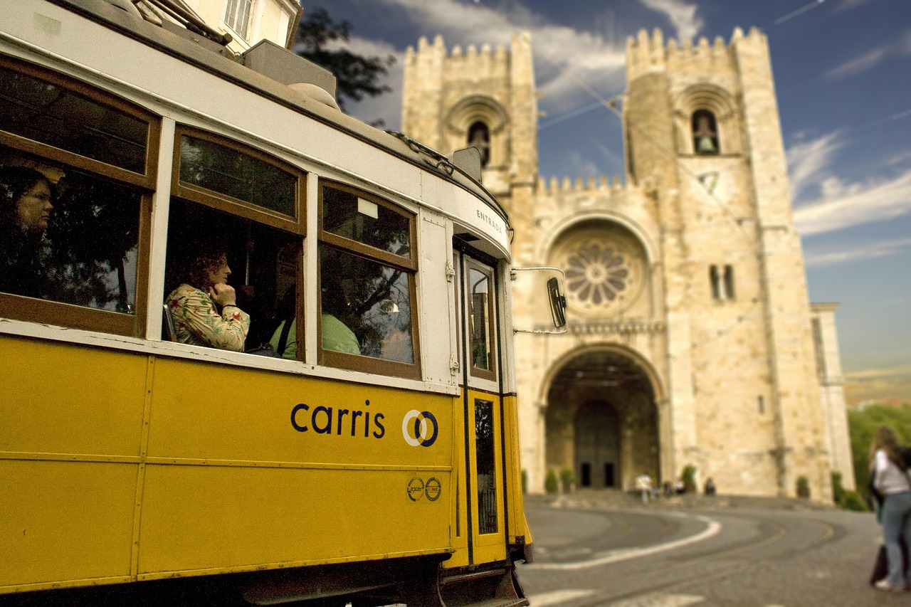 Lisbon Cathedral (Sé) in Alfama