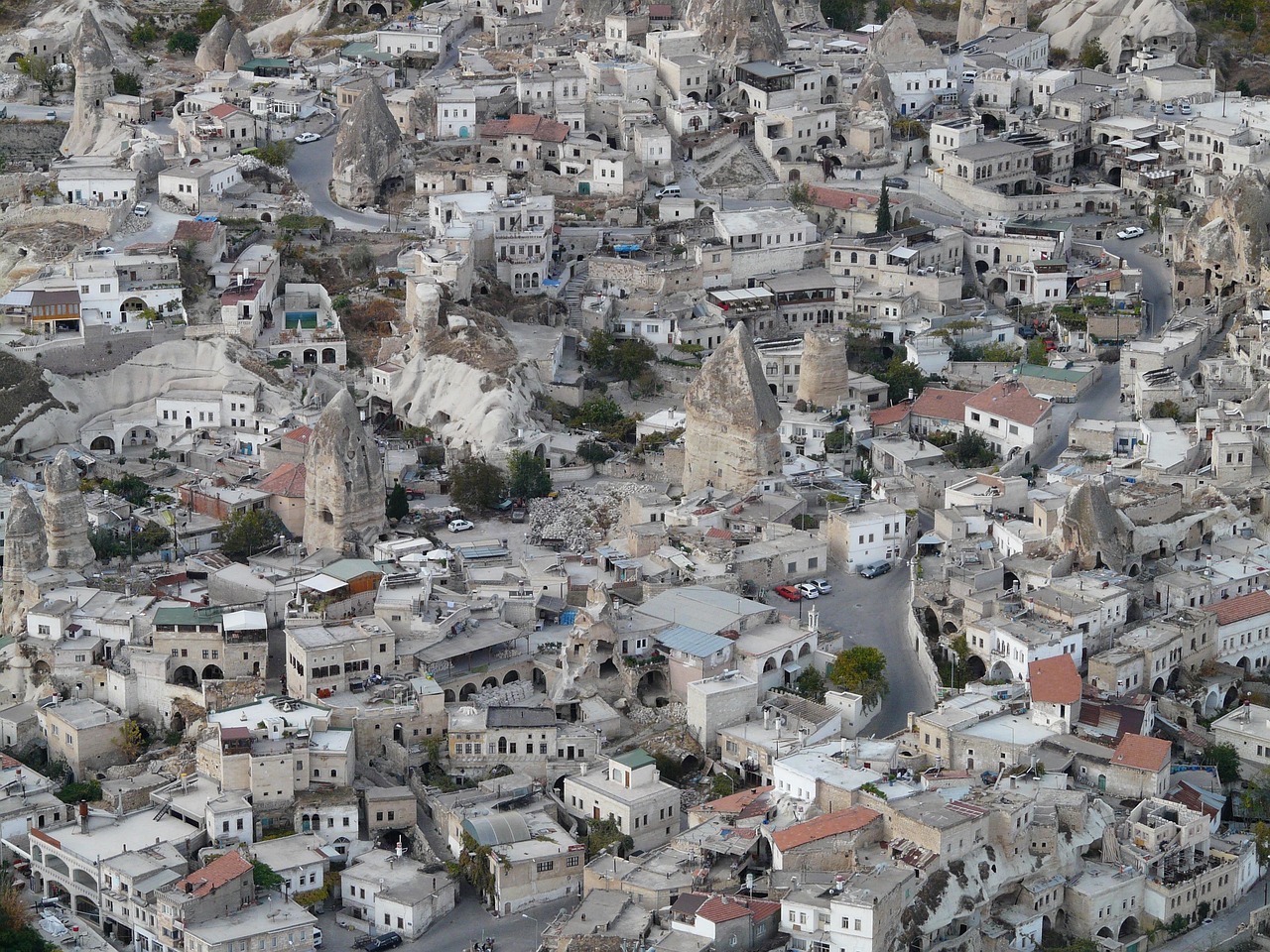 Uçhisar Castle and village view