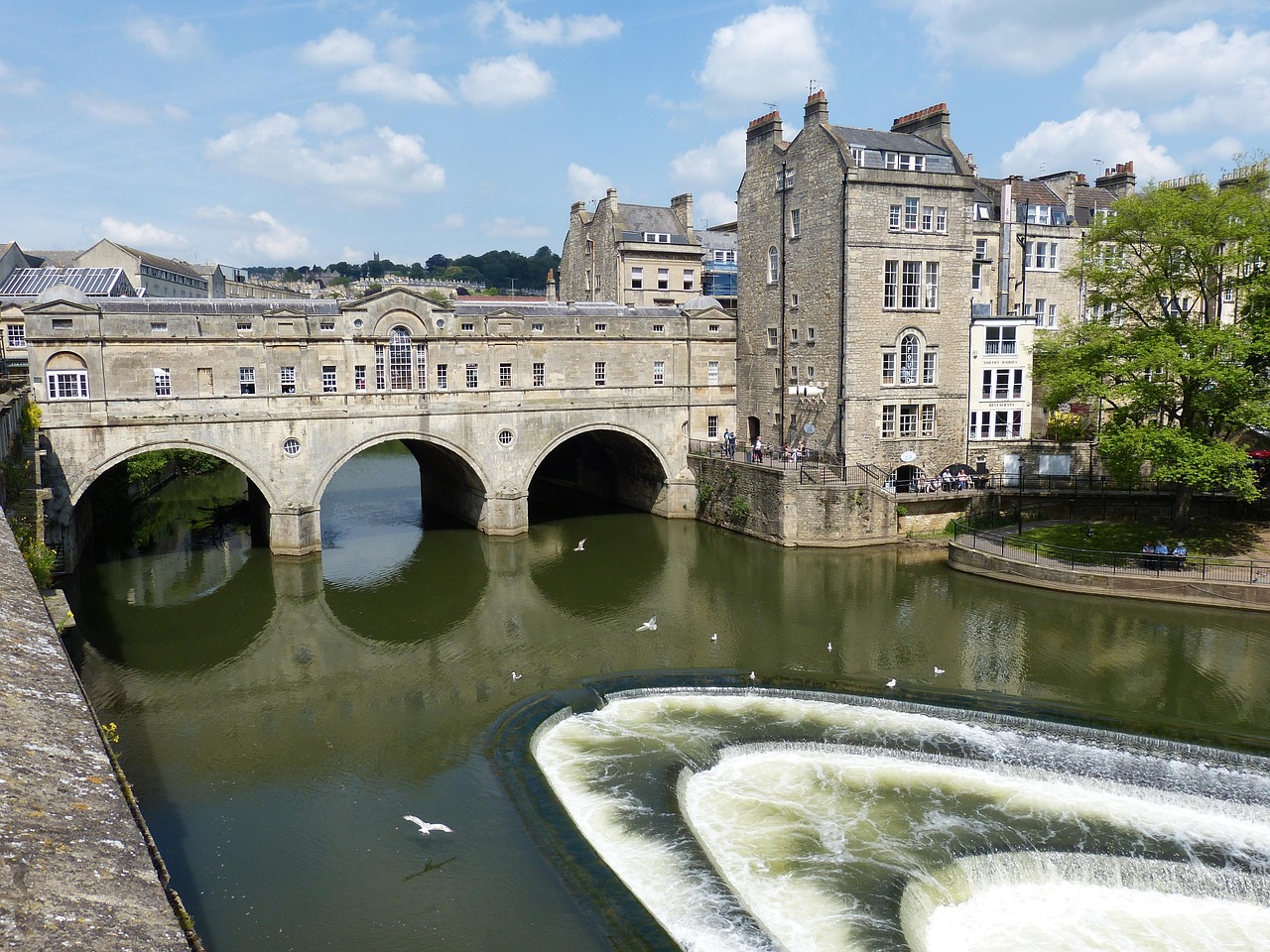 Pulteney Bridge in Bath, UK