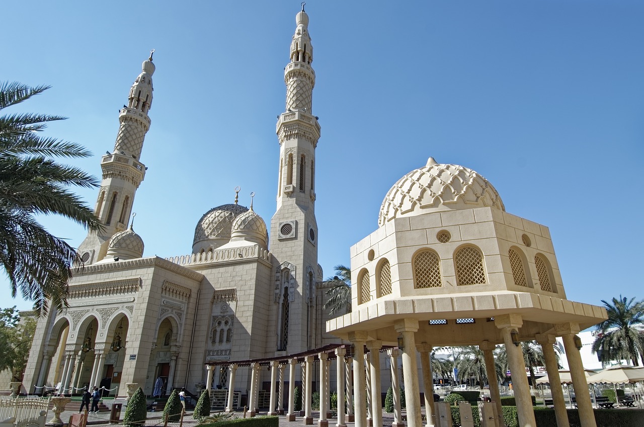 Jumeirah Mosque in Dubai at sunset